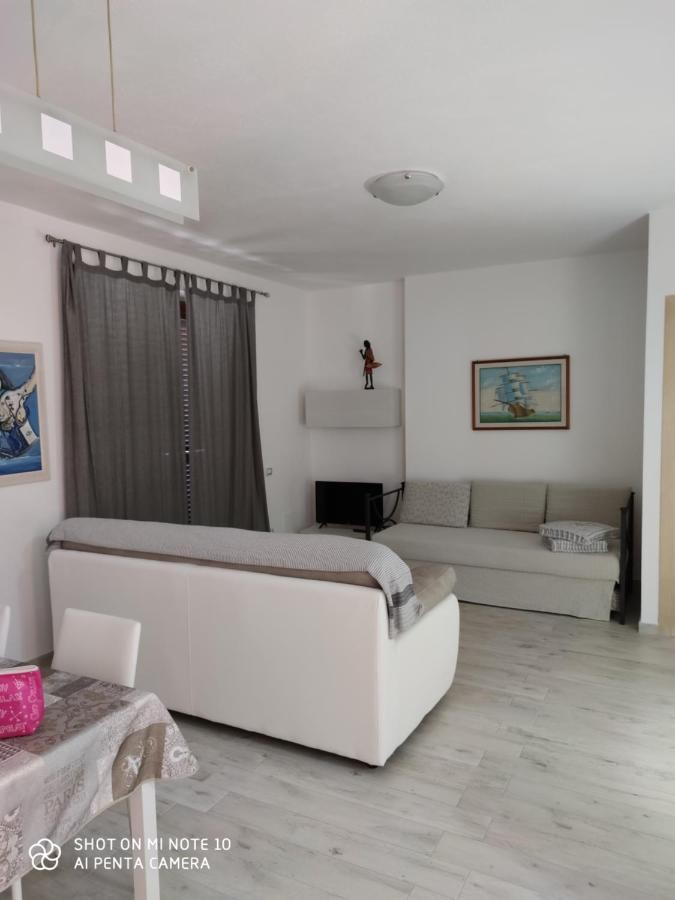 Appartamento Fronte Mare Palau Exterior foto